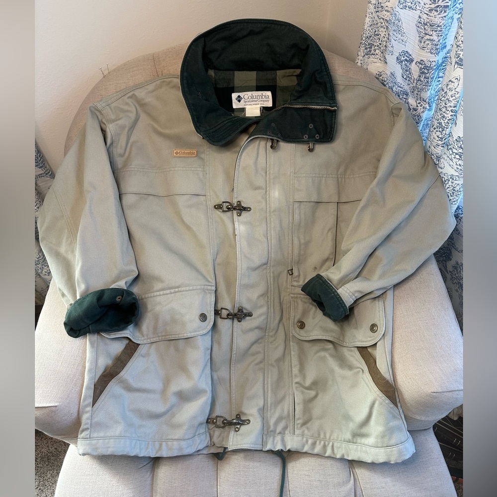 Vintage 80s/90s men's Columbia barn coat / chore jacket,  lobster claw clasps XL